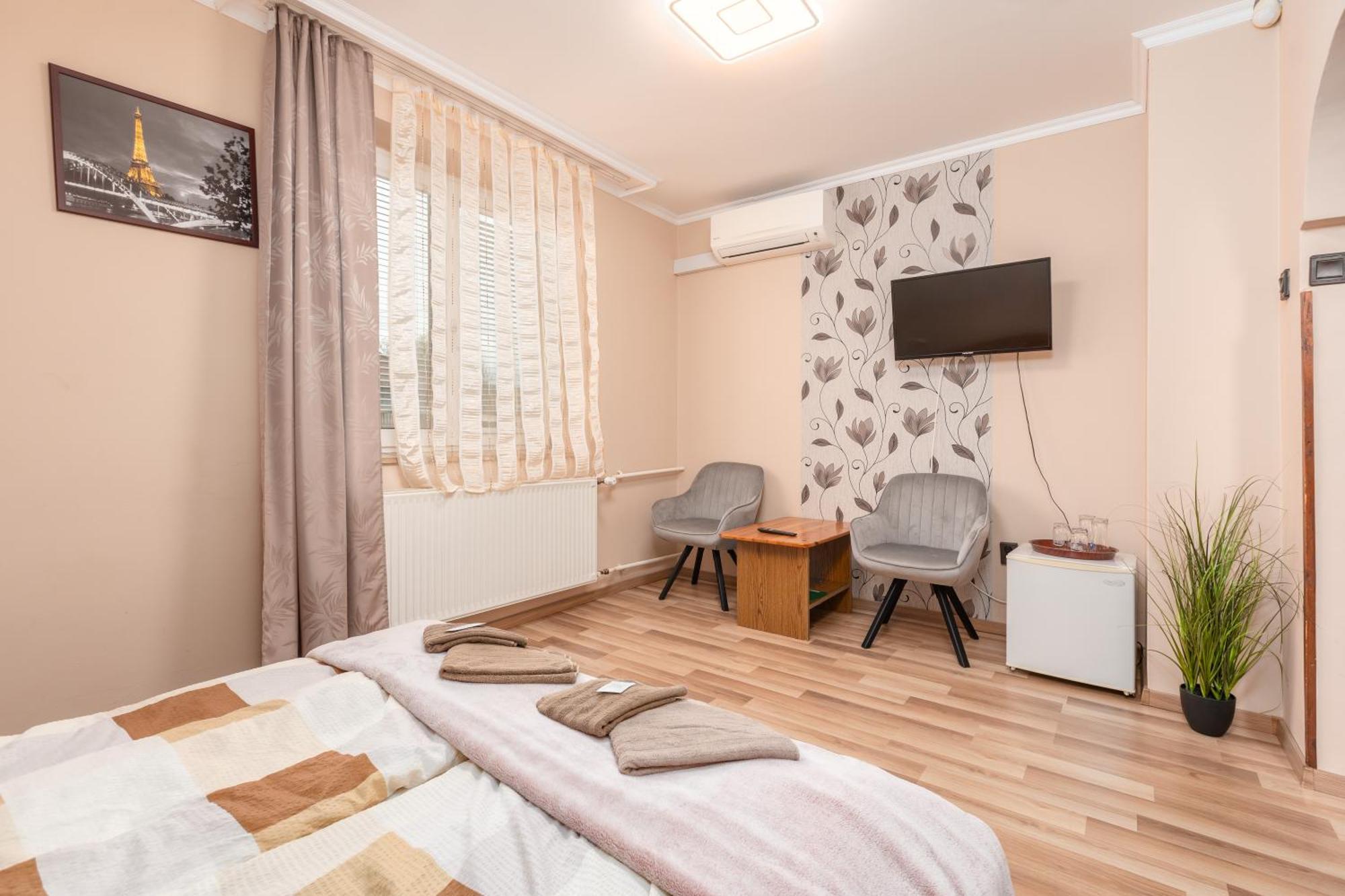 Janika Pension Вонярцвашхедь Экстерьер фото